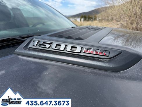 Used 2022 RAM 1500 Laramie AWD/4WD image 11