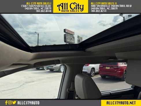 Used 2018 Honda Odyssey Elite image 42