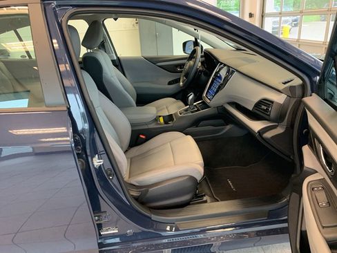 Used 2025 Subaru Legacy Premium AWD/4WD image 16