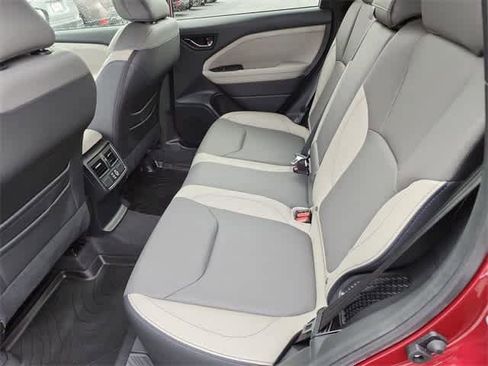 Certified 2025 Subaru Forester Limited image 18