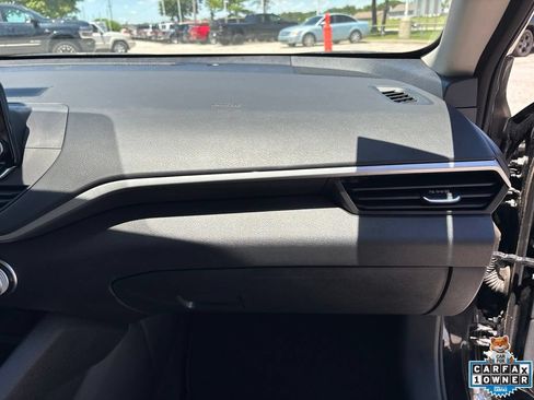 Used 2024 Nissan Altima 2.5 S FWD image 53