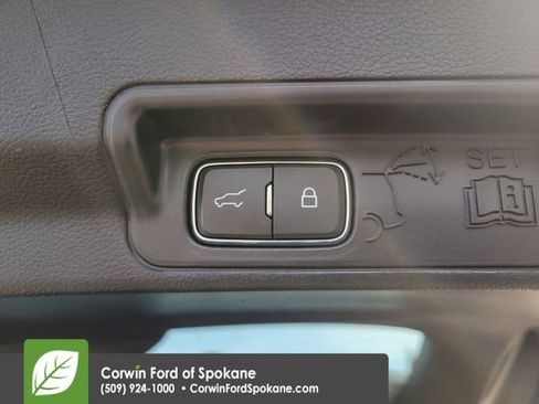 Certified 2025 Ford Explorer ST-Line image 23