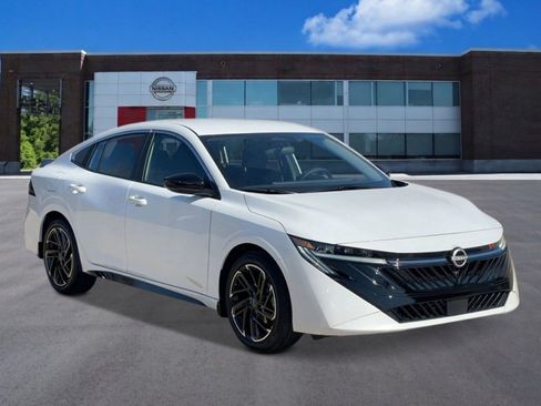 New 2026 Nissan Sentra SR w/ SR All Weather Package FWD image 7