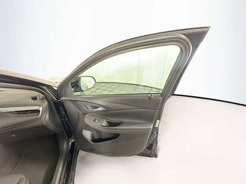 Used 2025 Buick Encore GX Preferred image 31