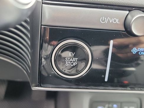 New 2026 Hyundai Ioniq 5 SEL RWD image 11