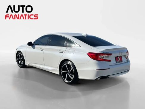 Used 2020 Honda Accord Sport image 3