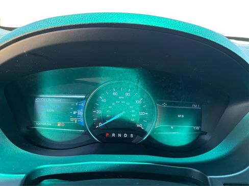 Used 2016 Ford Explorer XLT w/ Equipment Group 202A FWD image 16