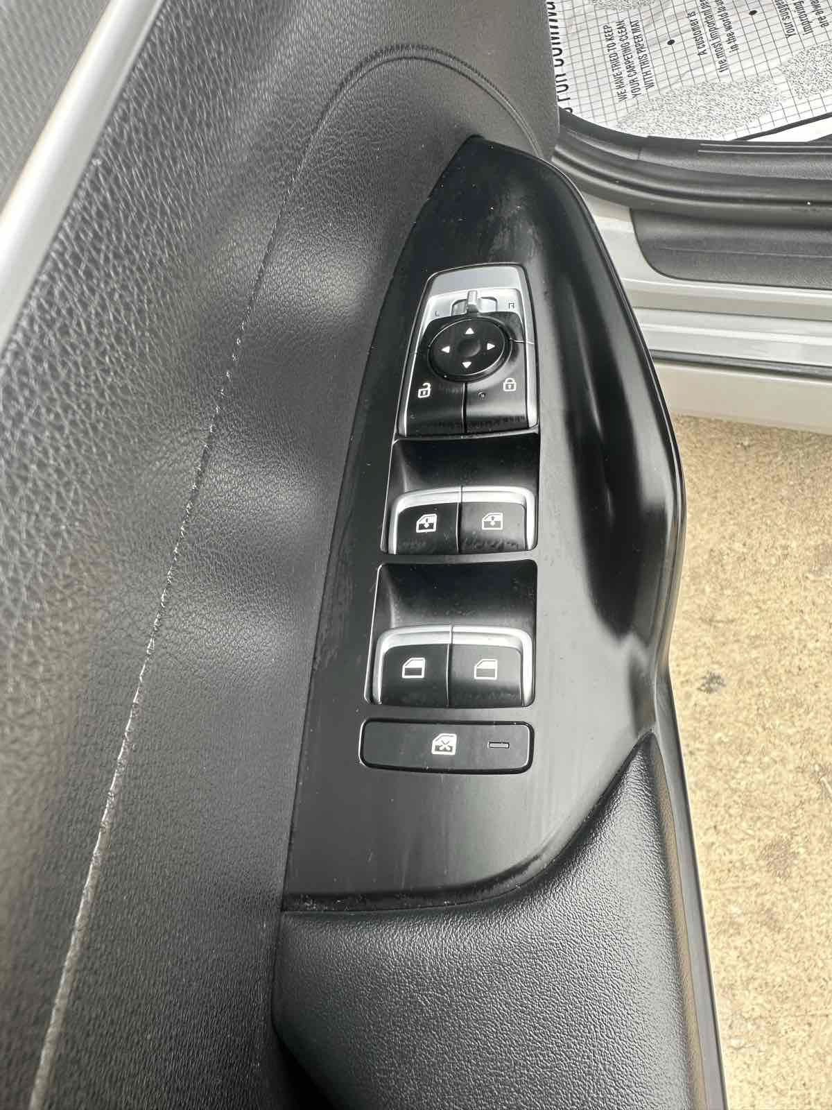 Used 2022 Kia K5 GT-Line AWD/4WD image 27