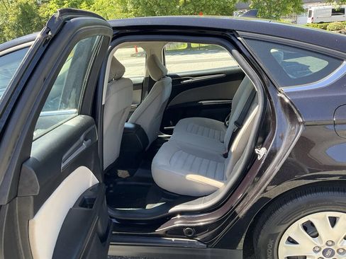 Used 2020 Ford Fusion S FWD image 12