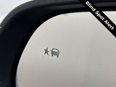 New 2026 Chevrolet Equinox ACTIV image 23