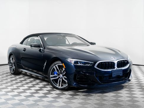 Used 2023 BMW M850i xDrive Convertible image 4