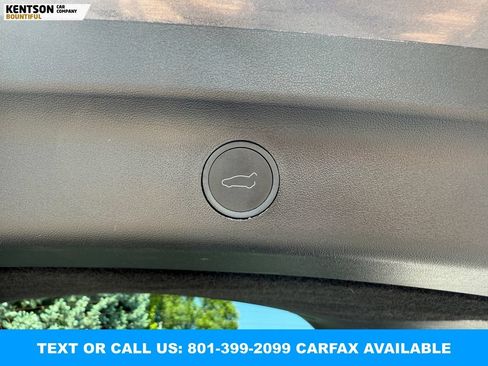 Used 2023 Tesla Model Y Long Range AWD/4WD image 31