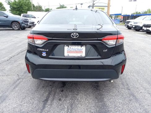 Used 2020 Toyota Corolla LE FWD image 24