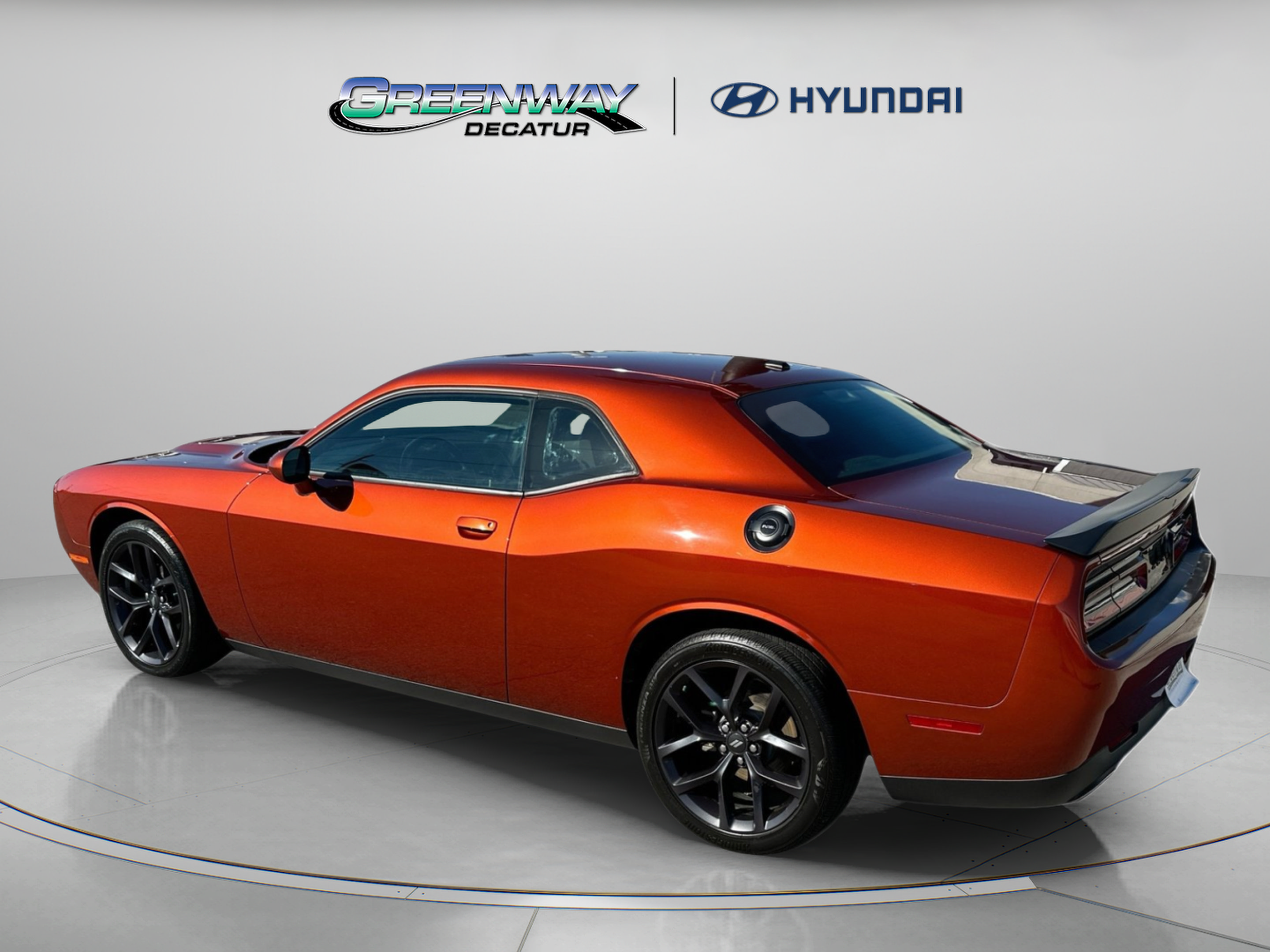 Used 2020 Dodge Challenger SXT w/ Blacktop Package RWD image 6