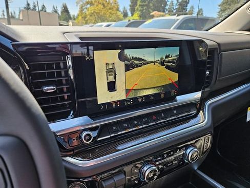 New 2026 GMC Sierra 1500 Elevation AWD/4WD image 32