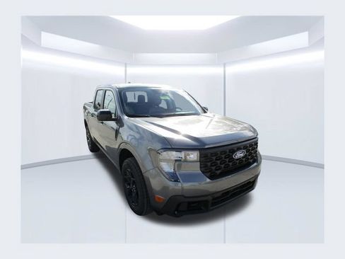 Used 2025 Ford Maverick XLT w/ XLT Luxury Package AWD/4WD image 1