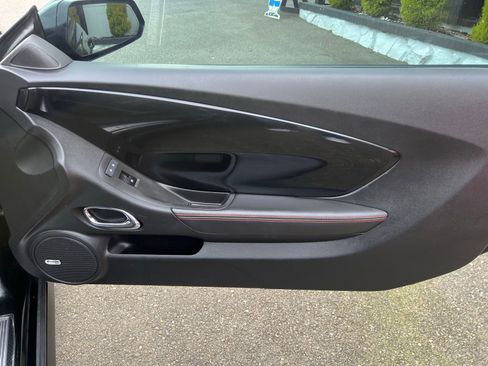 Used 2013 Chevrolet Camaro ZL1 image 30