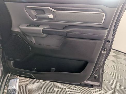 Used 2021 RAM 1500 Big Horn image 32