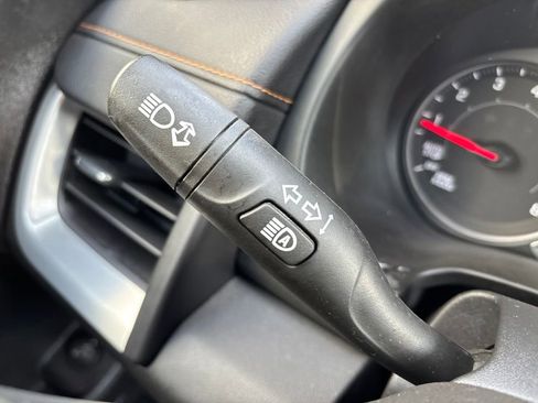 Used 2020 GMC Terrain SLT w/ Preferred Package AWD/4WD image 24
