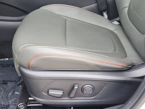 Certified 2022 Hyundai Santa Cruz Limited AWD/4WD image 17