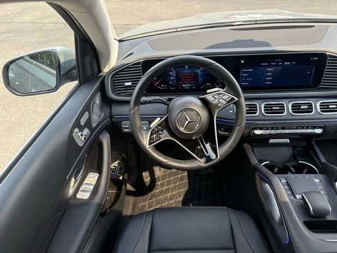 Used 2024 Mercedes-Benz GLE 450e 4MATIC image 21