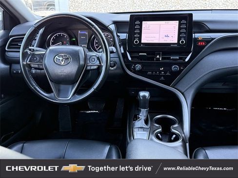 Used 2023 Toyota Camry SE w/ Convenience Package image 12