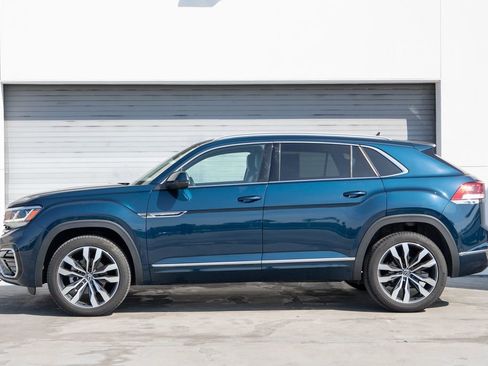 Used 2023 Volkswagen Atlas Cross Sport SEL Premium R-Line image 6