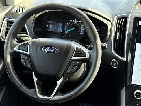 Used 2024 Ford Edge SEL image 14