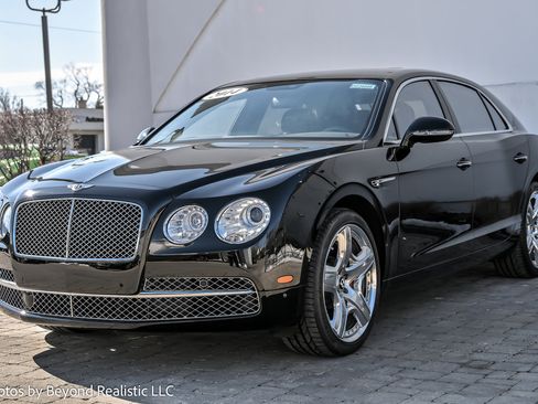 Used 2014 Bentley Flying Spur W12 image 5