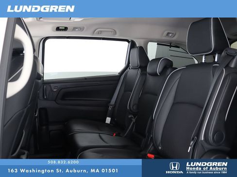 Used 2025 Honda Odyssey Touring image 15