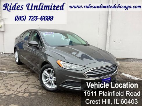 Used 2018 Ford Fusion SE image 10