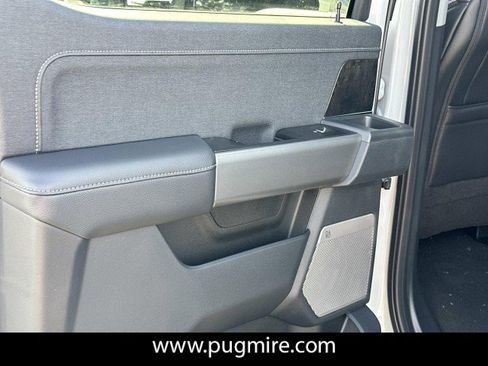 New 2026 Ford F350 Lariat w/ Black Appearance Package image 21