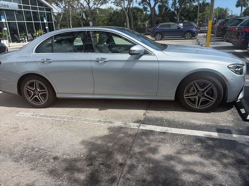 Used 2021 Mercedes-Benz E 450 4MATIC Sedan image 4
