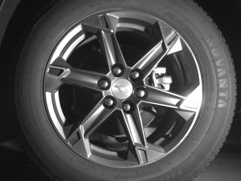 Used 2025 Chevrolet Blazer LT image 14