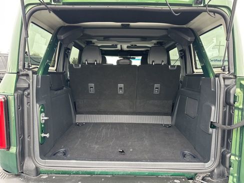 Used 2025 Ford Bronco Badlands image 13