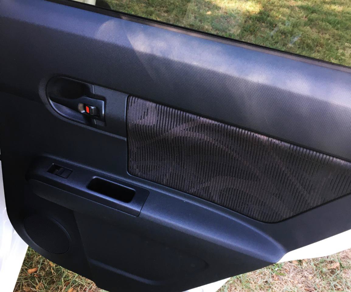 Used 2014 Scion xB FWD image 17