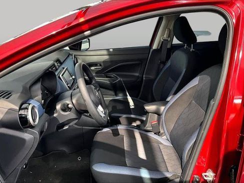 Certified 2025 Nissan Versa SV w/ Trunk Package FWD image 8