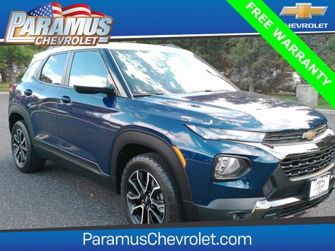 Certified 2022 Chevrolet TrailBlazer ACTIV w/ Sun and Liftgate Package image 3