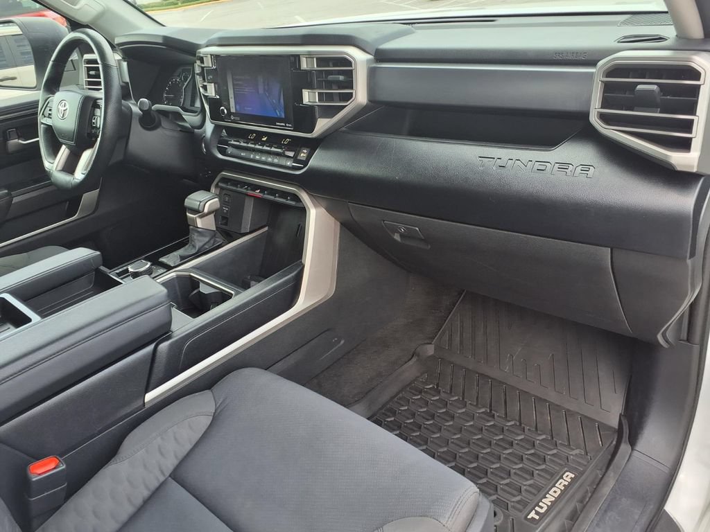 Used 2022 Toyota Tundra SR5 AWD/4WD image 11