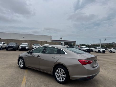 Used 2025 Chevrolet Malibu LT FWD image 15