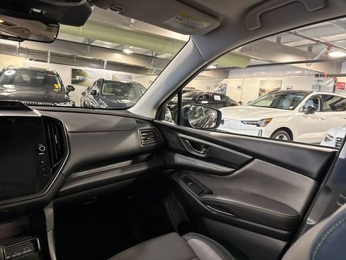 Used 2023 Subaru Ascent Onyx Edition Limited AWD/4WD image 24