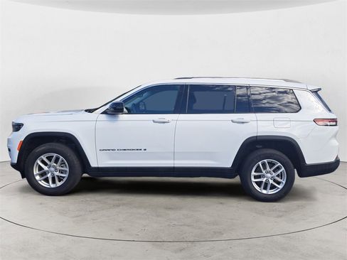 Used 2023 Jeep Grand Cherokee L Laredo w/ Luxury Tech Group I image 6