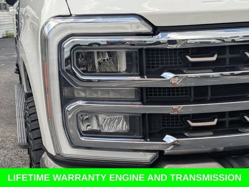 Used 2023 Ford F250 King Ranch AWD/4WD image 11