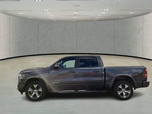 Used 2019 RAM 1500 Laramie w/ Sport Appearance Package image 6