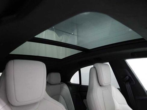 New 2025 Porsche Macan Turbo Electric image 20