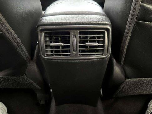 Used 2017 Nissan Rogue Sport SL w/ SL Premium Package AWD/4WD image 38