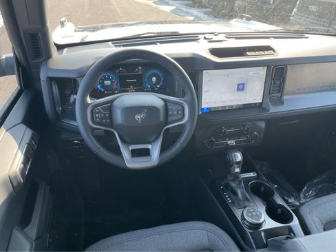 New 2025 Ford Bronco Big Bend image 15