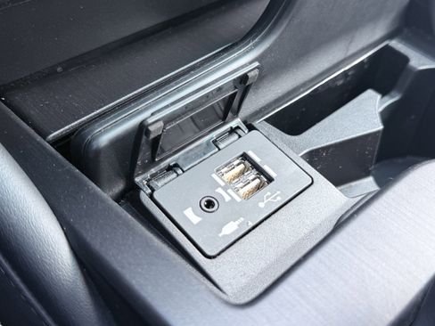 Used 2022 Lexus ES 250 w/ Premium Package image 79