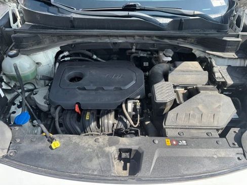 Used 2017 Kia Sportage LX image 16