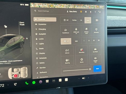 Used 2024 Tesla Model 3 Standard Range image 24